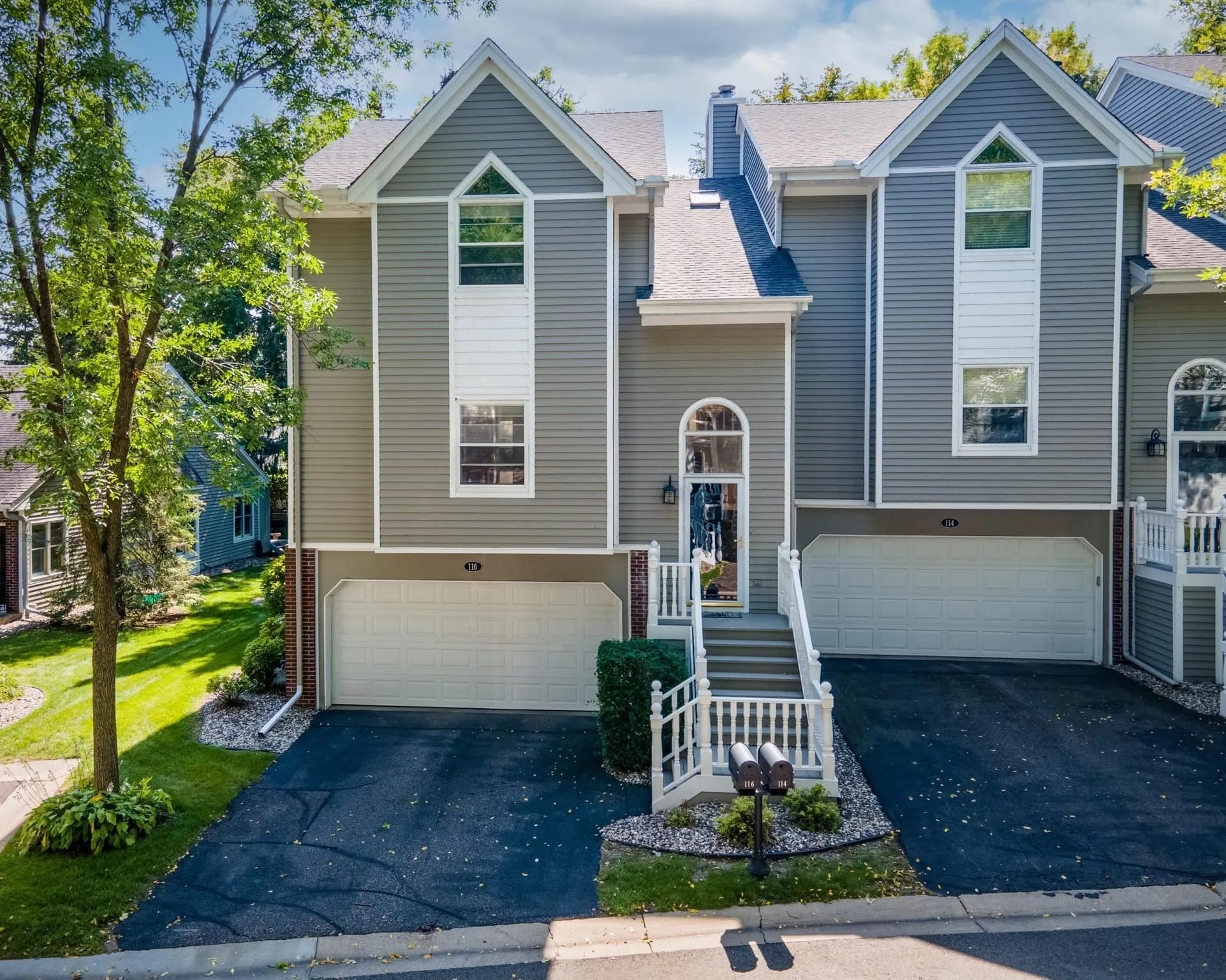 010a5ea1d070553b794abffb8a27fd5al-c2770485881rd-w2048_h1536